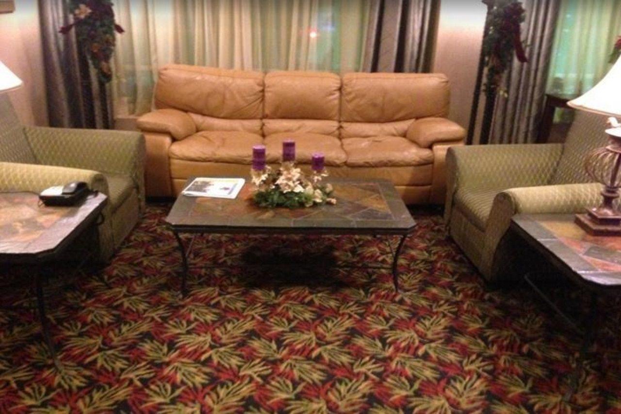 Four Points By Sheraton Toronto Airport East Экстерьер фото