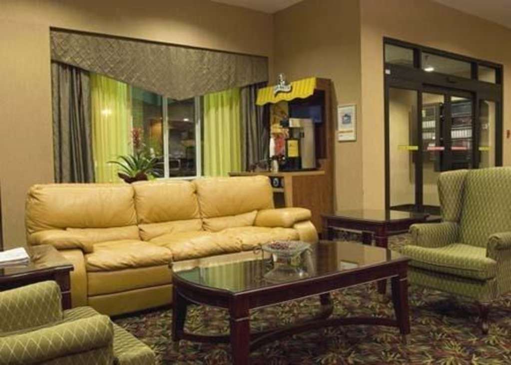 Four Points By Sheraton Toronto Airport East Интерьер фото