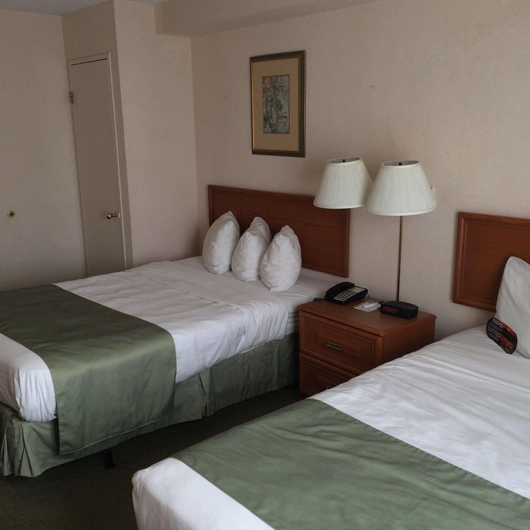 Four Points By Sheraton Toronto Airport East Экстерьер фото