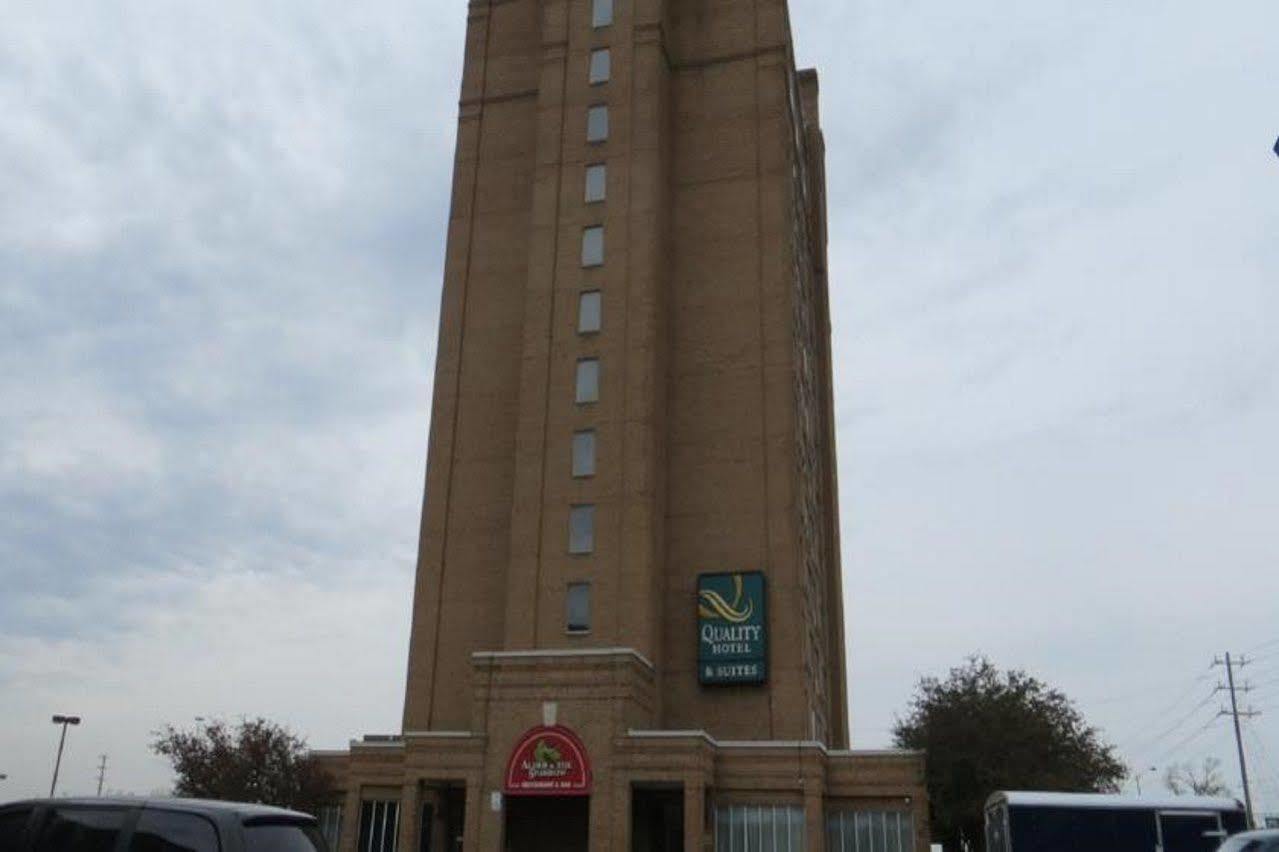 Four Points By Sheraton Toronto Airport East Экстерьер фото